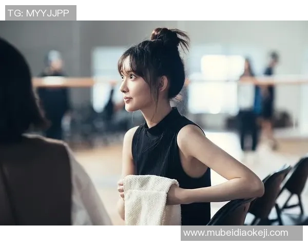 《某著名女演员为新剧增重十公斤挑战自我获网友力挺》